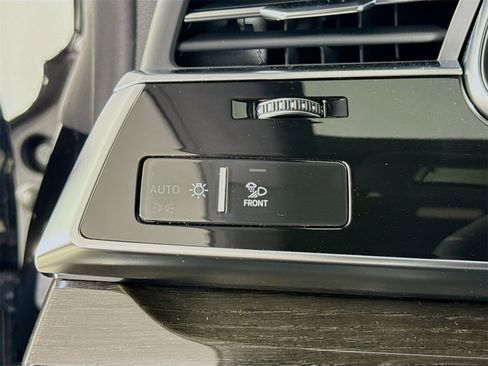 New 2026 Audi Q8 Premium Plus image 10