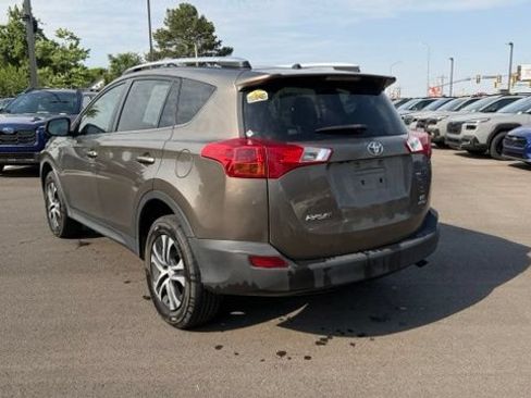 Used 2014 Toyota RAV4 LE AWD/4WD image 5