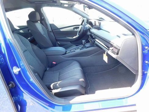 New 2025 Honda Accord Sport image 18