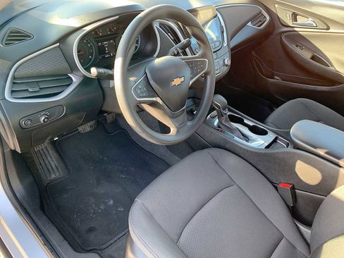Certified 2021 Chevrolet Malibu LS image 10