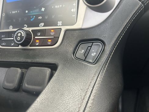 Used 2020 Chevrolet Tahoe LT image 25