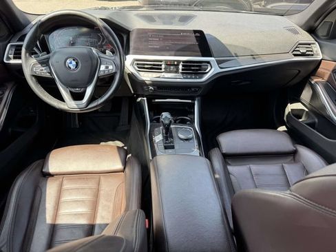 Used 2019 BMW 330i xDrive Sedan w/ Premium Package AWD/4WD image 11
