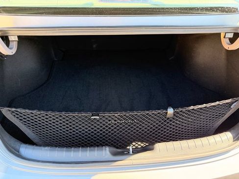 Used 2025 Hyundai Elantra Sport FWD image 29