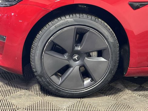 Used 2023 Tesla Model 3 Standard Range image 12