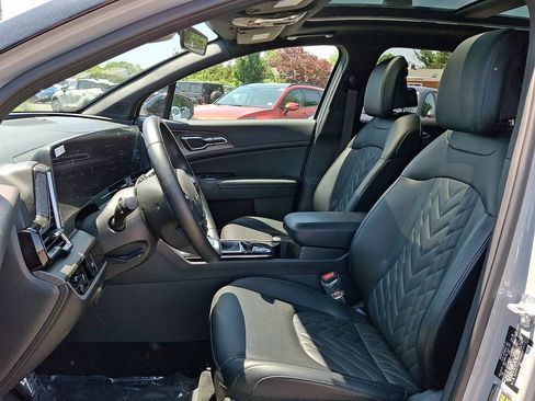 Certified 2024 Kia Sportage X-Pro Prestige AWD/4WD image 13