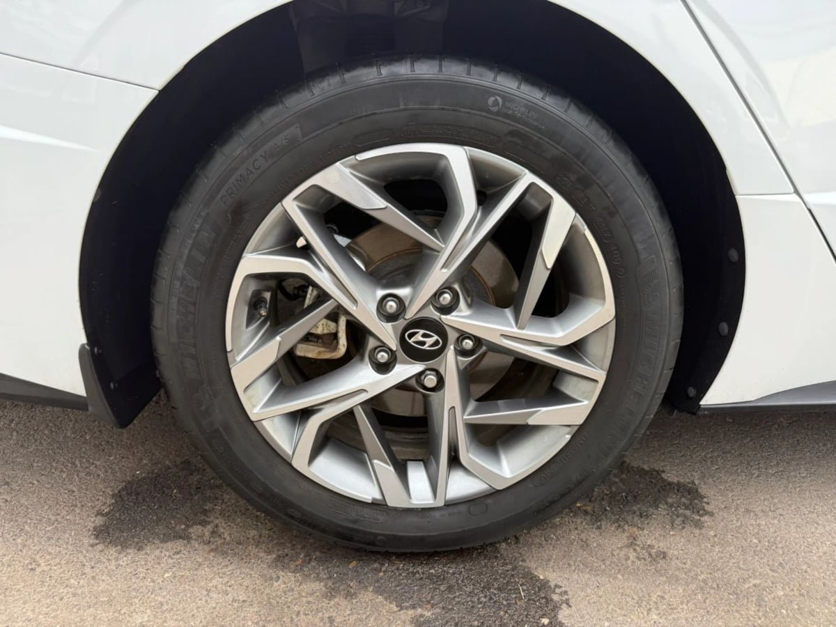 Used 2021 Hyundai Sonata SEL w/ Preferred Accessory Package FWD image 24