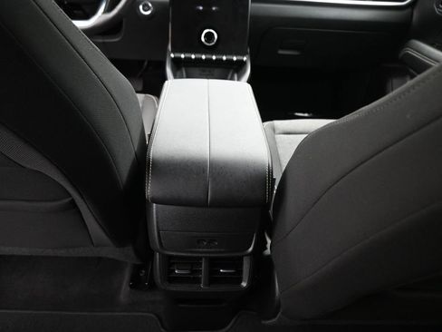 Used 2025 GMC Terrain Elevation image 20