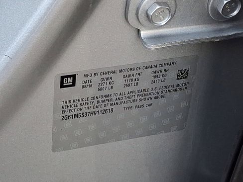 Used 2017 Cadillac XTS Luxury image 27