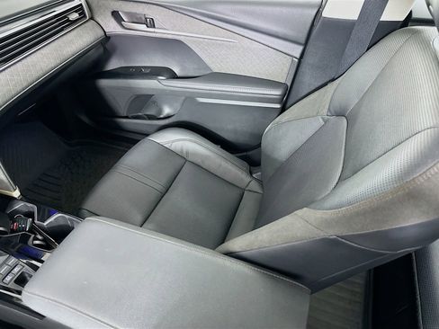 Certified 2025 Toyota Camry XLE image 24