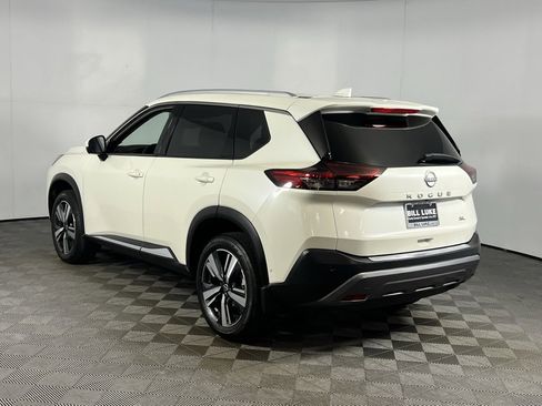 Used 2023 Nissan Rogue SL w/ SL Premium Package image 7