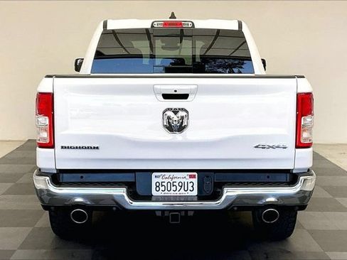 Used 2022 RAM 1500 Big Horn AWD/4WD image 3