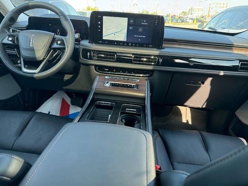 New 2025 Lincoln Aviator Reserve w/ Equipment Group 201A image 15