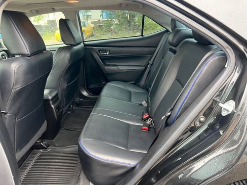 Used 2019 Toyota Corolla XSE FWD image 26