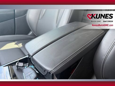 Used 2024 Buick Envision Preferred AWD/4WD image 12