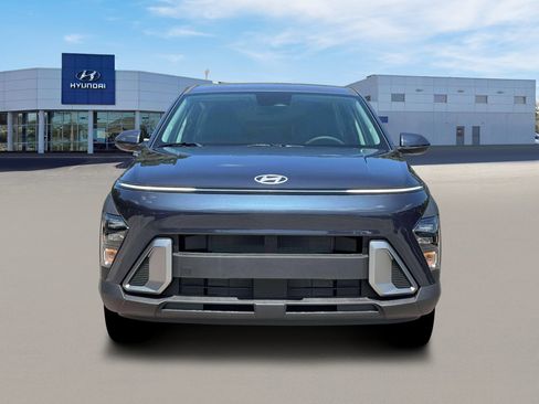 New 2026 Hyundai Kona SE image 12