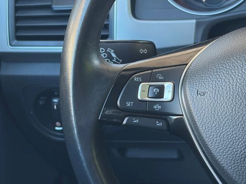 Used 2019 Volkswagen Atlas SE w/ Panoramic Sunroof Package AWD/4WD image 32