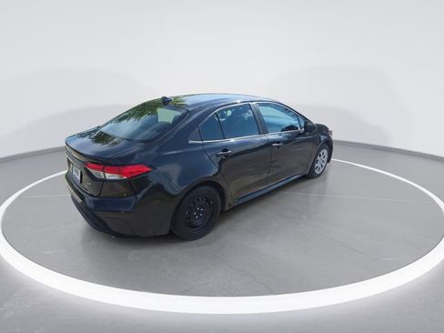 Used 2022 Toyota Corolla LE FWD image 8