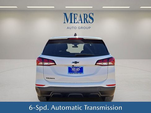 Used 2023 Chevrolet Equinox LS w/ Sport Edition image 4