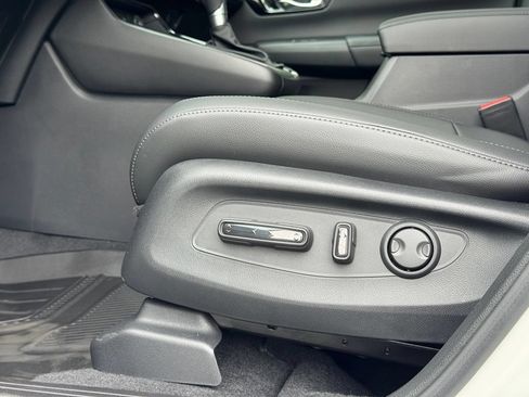 Certified 2026 Honda CR-V EX-L image 11