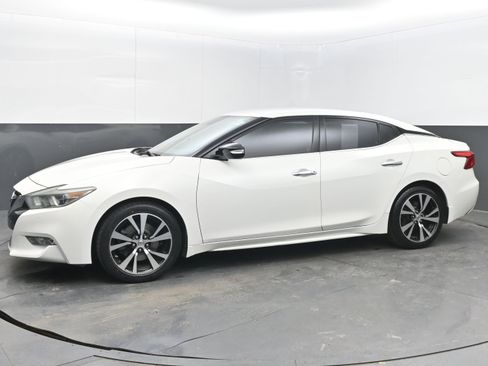 Used 2018 Nissan Maxima 3.5 SV image 4