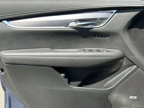 Used 2025 Cadillac XT6 Luxury AWD/4WD image 20