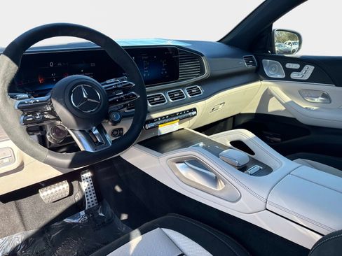 New 2026 Mercedes-Benz GLE 53 AMG 4MATIC Coupe image 16