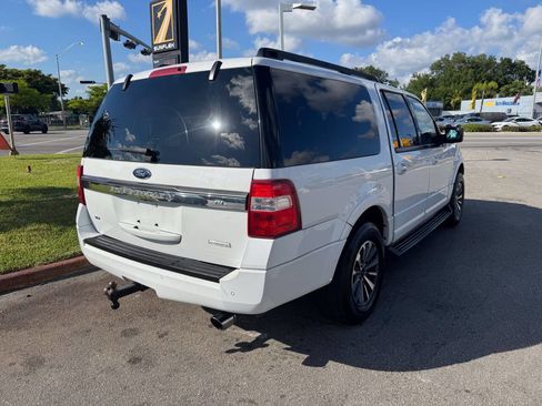 Used 2017 Ford Expedition EL XLT RWD image 4
