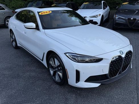 Used 2024 BMW i4 eDrive35 w/ Premium Package RWD image 22