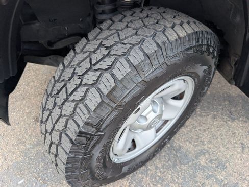 Used 2019 Toyota Tacoma SR RWD image 21