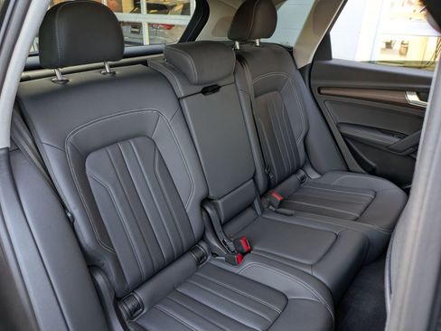 Used 2023 Audi Q5 2.0T Premium Plus w/ Premium Plus Package image 28