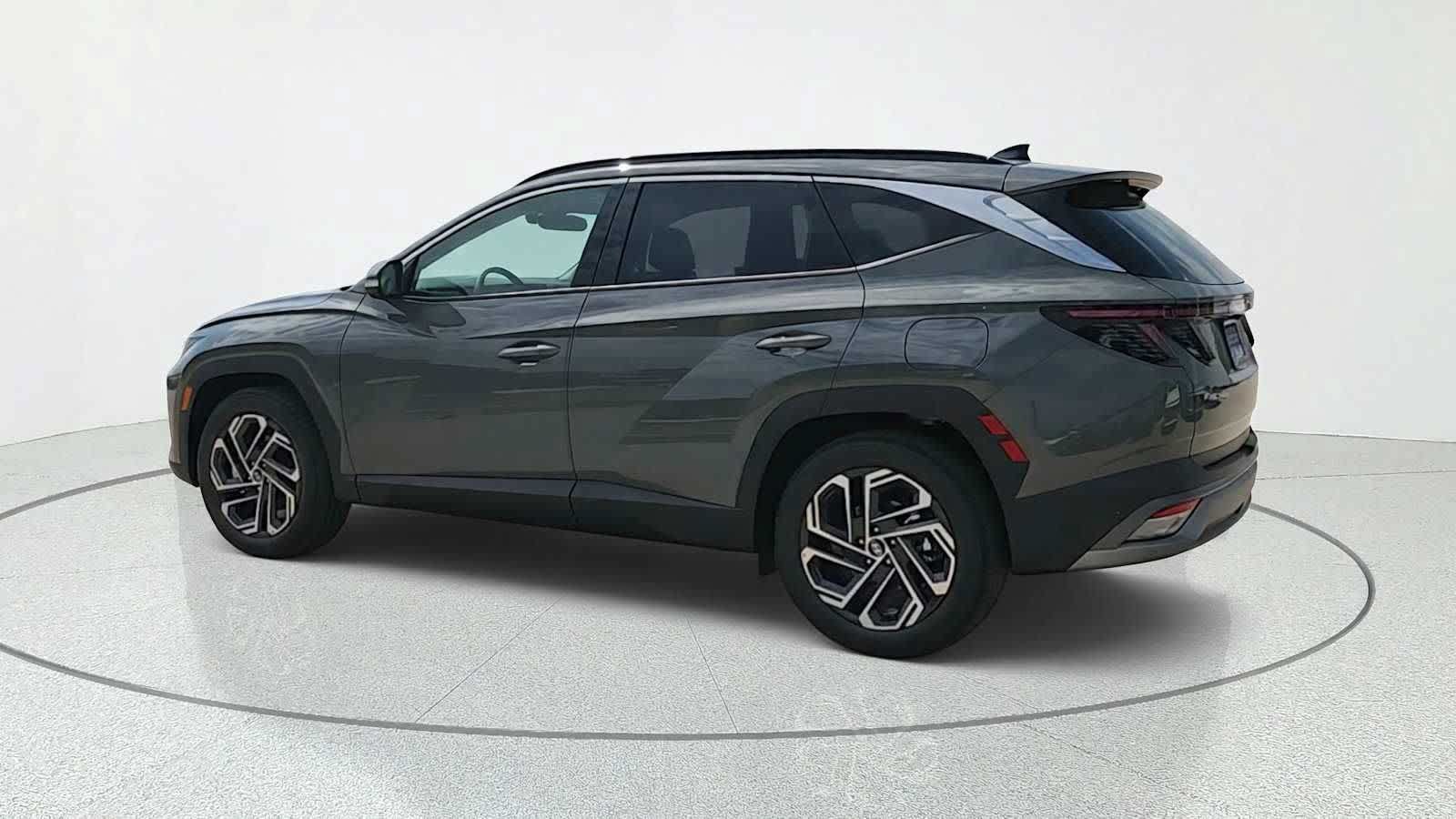 New 2026 Hyundai Tucson Limited FWD image 5
