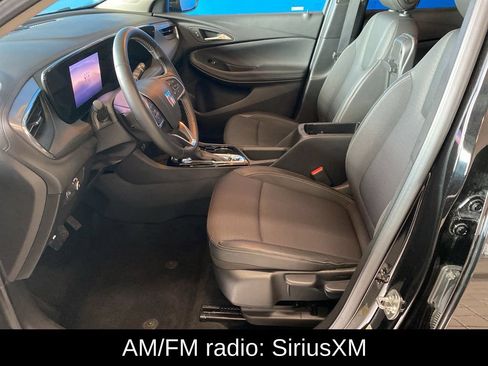 Used 2025 Buick Encore GX Preferred AWD/4WD image 8