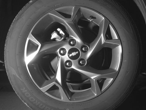Used 2025 Chevrolet Trax LT w/ LT Convenience Package FWD image 15