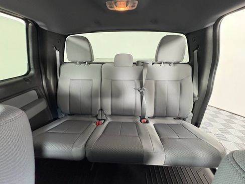 Used 2013 Ford F150 XLT w/ XLT Chrome Pkg AWD/4WD image 6