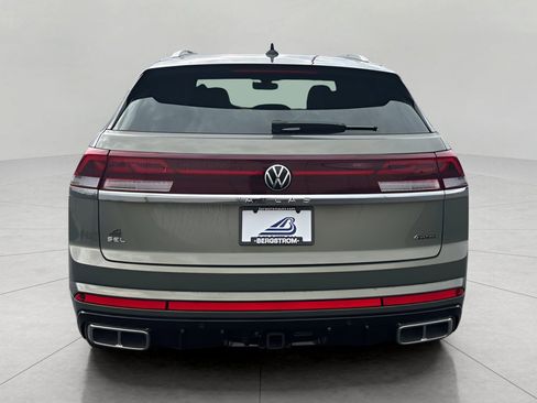 Used 2025 Volkswagen Atlas Cross Sport SEL Premium R-Line AWD/4WD image 6