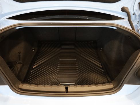 Used 2023 BMW M2 w/ Lighting Package image 7