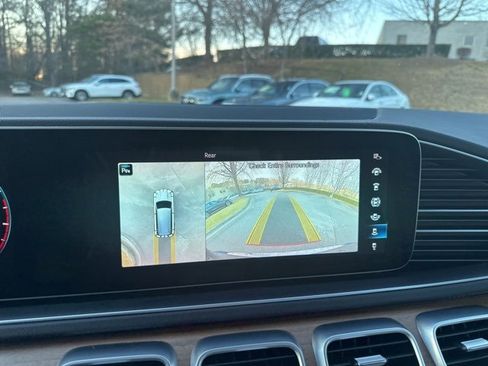 Certified 2022 Mercedes-Benz GLS 450 4MATIC image 21