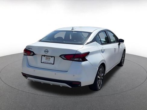 Used 2025 Nissan Versa SV image 14