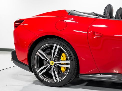 Used 2020 Ferrari Portofino RWD image 53