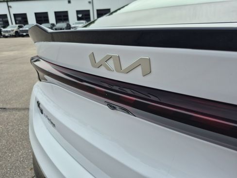 Used 2022 Kia K5 LXS FWD image 29