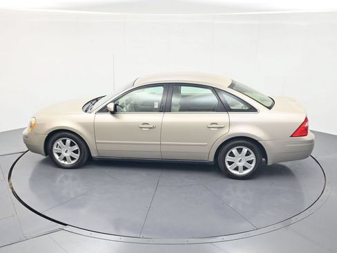 Used 2006 Ford Five Hundred SE FWD image 42