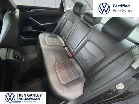 Used 2020 Volkswagen Passat 2.0T R-Line FWD image 21
