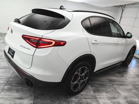Used 2022 Alfa Romeo Stelvio Ti w/ Active Assist Plus Package AWD/4WD image 6