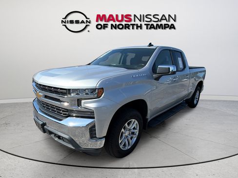 Used 2019 Chevrolet Silverado 1500 LT w/ All-Star Edition AWD/4WD image 5