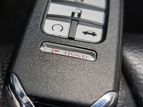 Used 2017 Acura MDX SH-AWD w/ Technology Package image 29