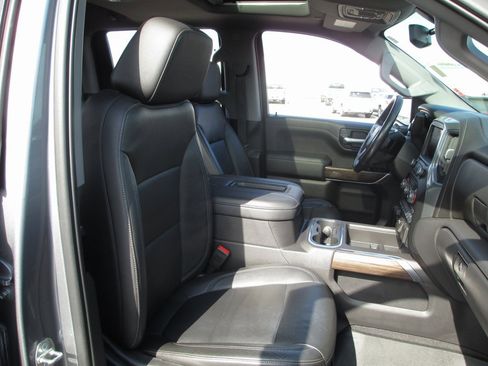 Used 2020 Chevrolet Silverado 1500 LT Trail Boss image 22