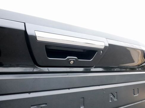 Used 2015 Ford F150 Platinum w/ Technology Package image 26