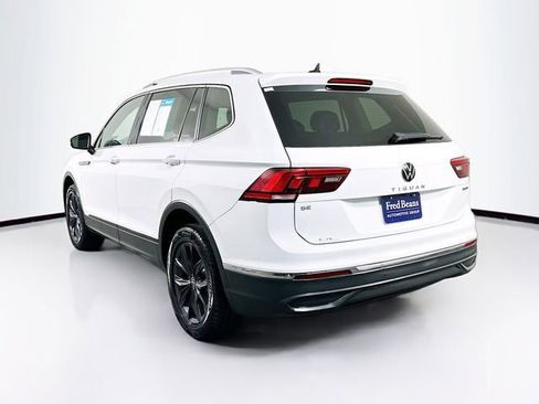 Used 2022 Volkswagen Tiguan SE image 6