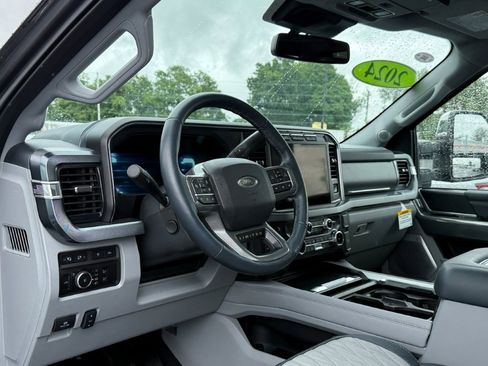 Used 2024 Ford F250 Limited w/ FX4 Off-Road Package AWD/4WD image 18