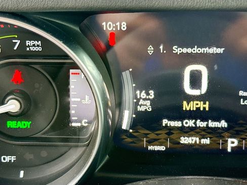 Used 2023 Jeep Wrangler Unlimited Sahara w/ Cold Weather Group image 13